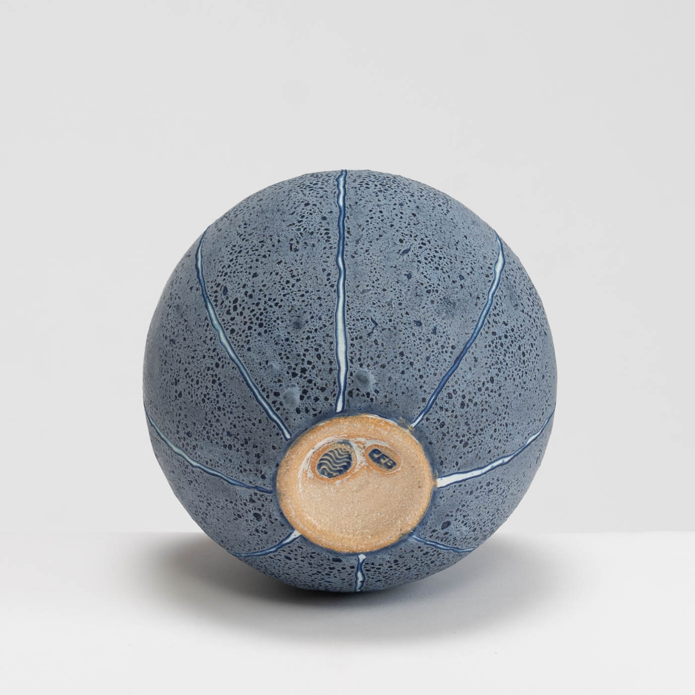 PB161X692 Dark Blue Vessel