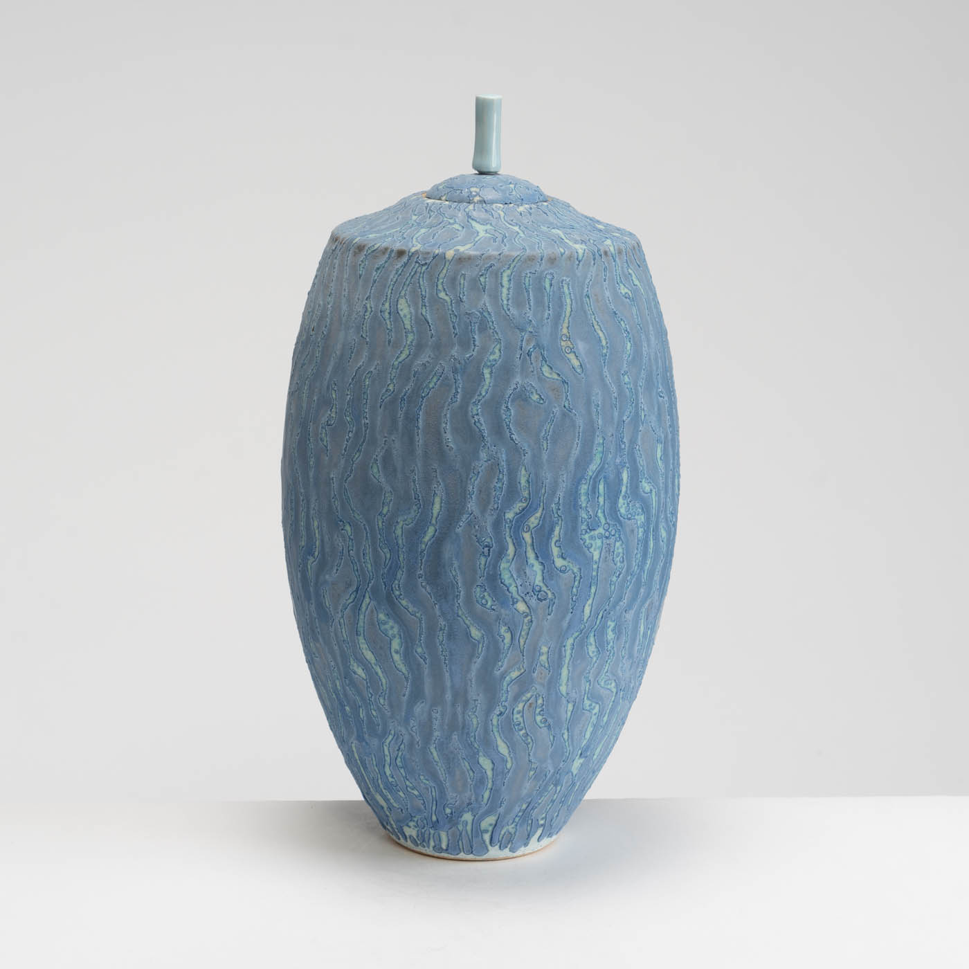 PB161X728 Pale Blue Lidded Vessel