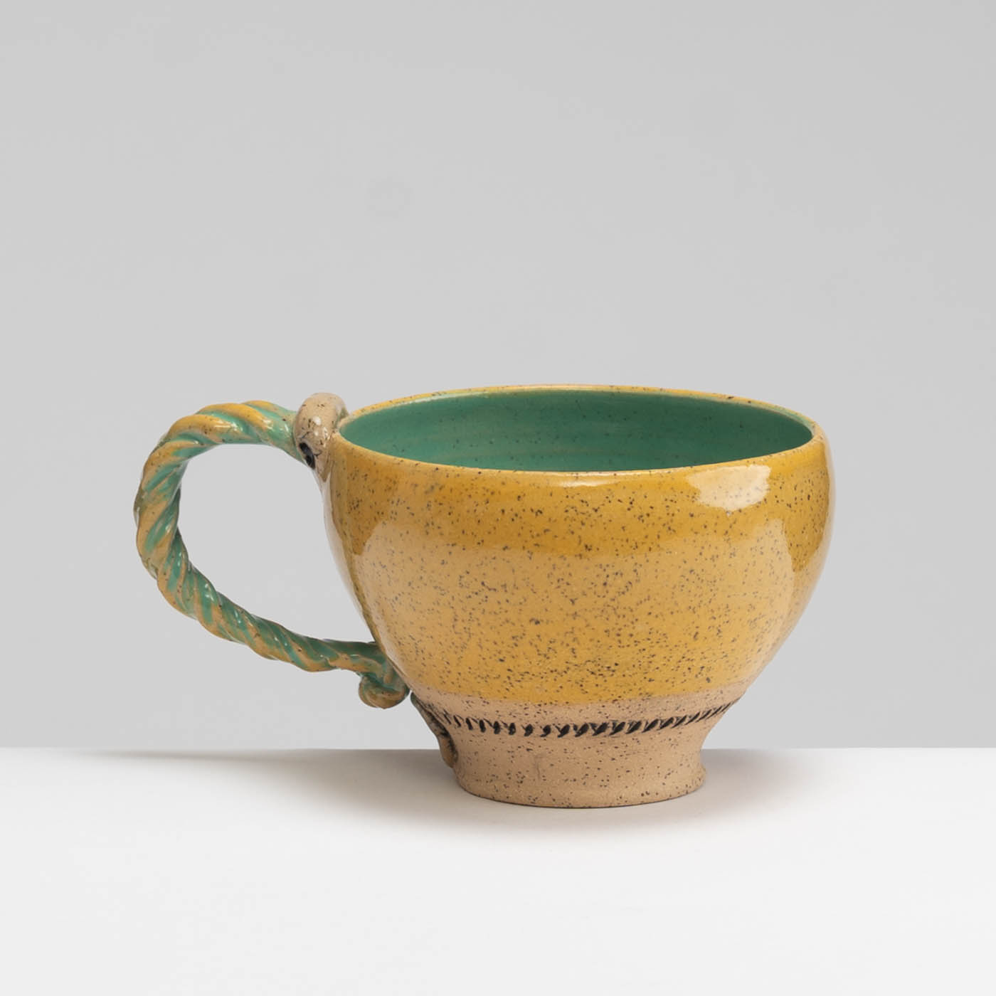 LMS469Y96 Saffron and Jade Mug