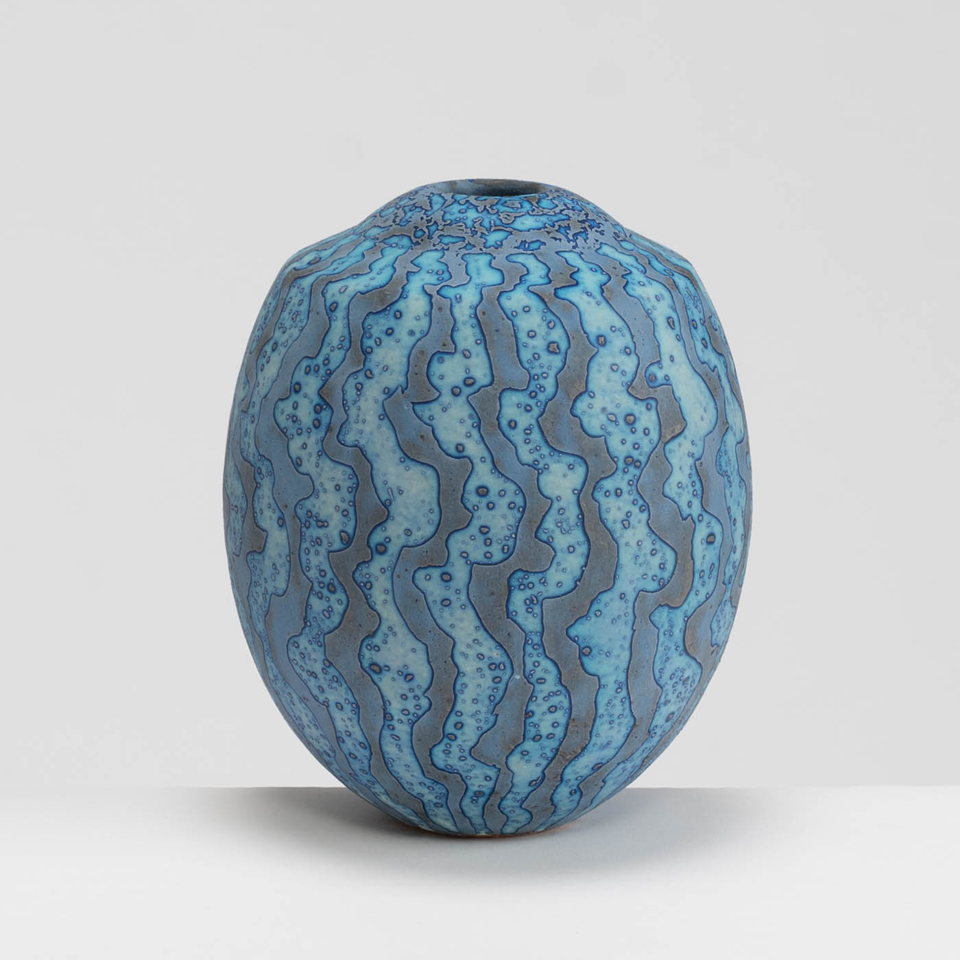 PB161X689 Dark Blue Vessel
