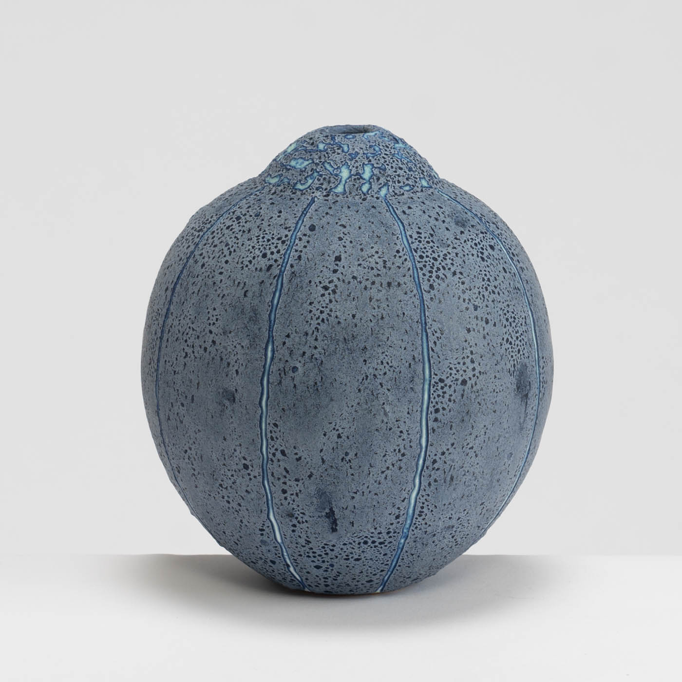 PB161X692 Dark Blue Vessel