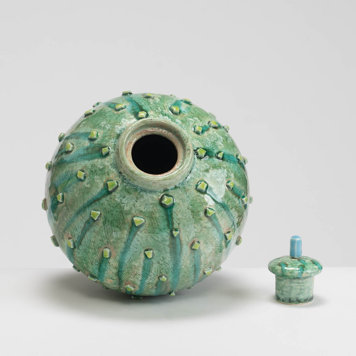PB161X729 Green Lidded Vessel