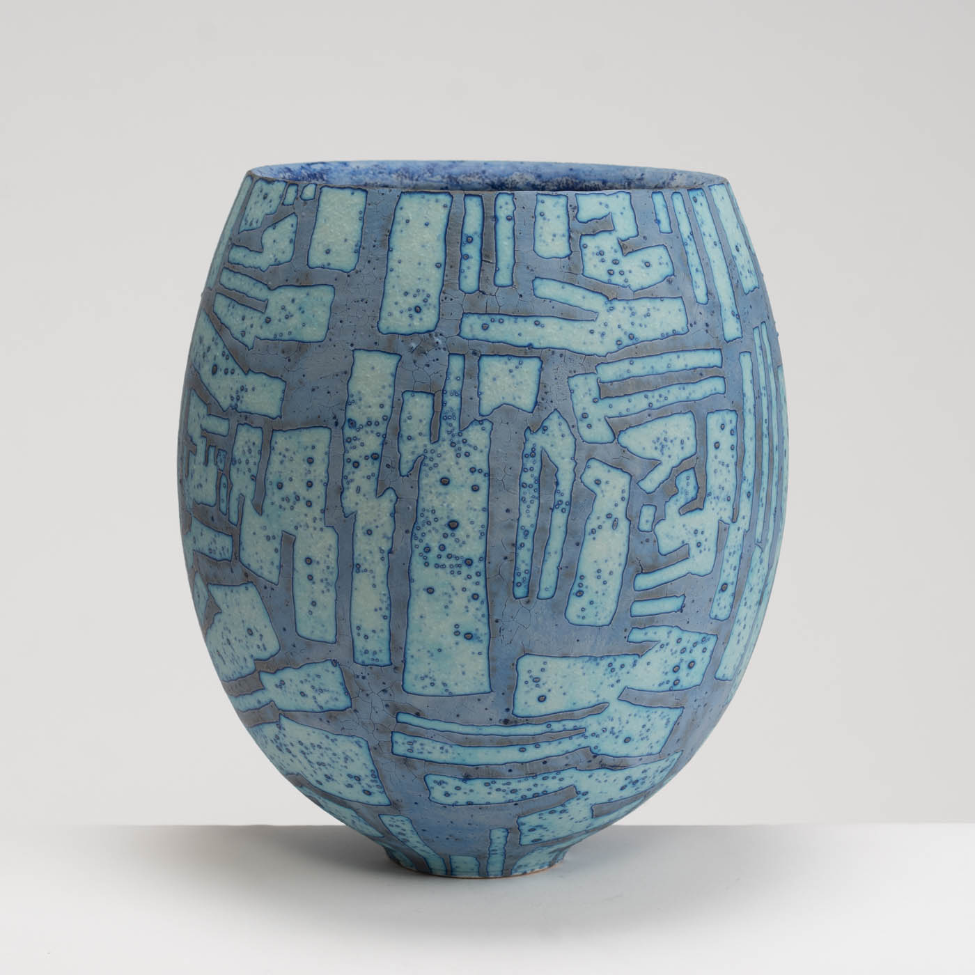 PB161X688 Dark Blue Open Vessel