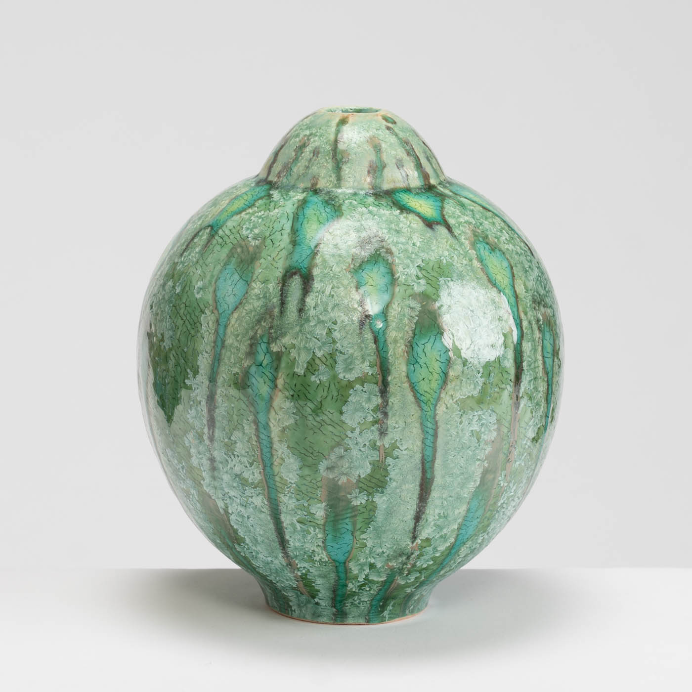 PB161X686 Green Vessel with Crystals