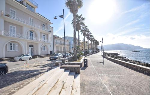 Cozy Apartment In Santa Maria Di Castell