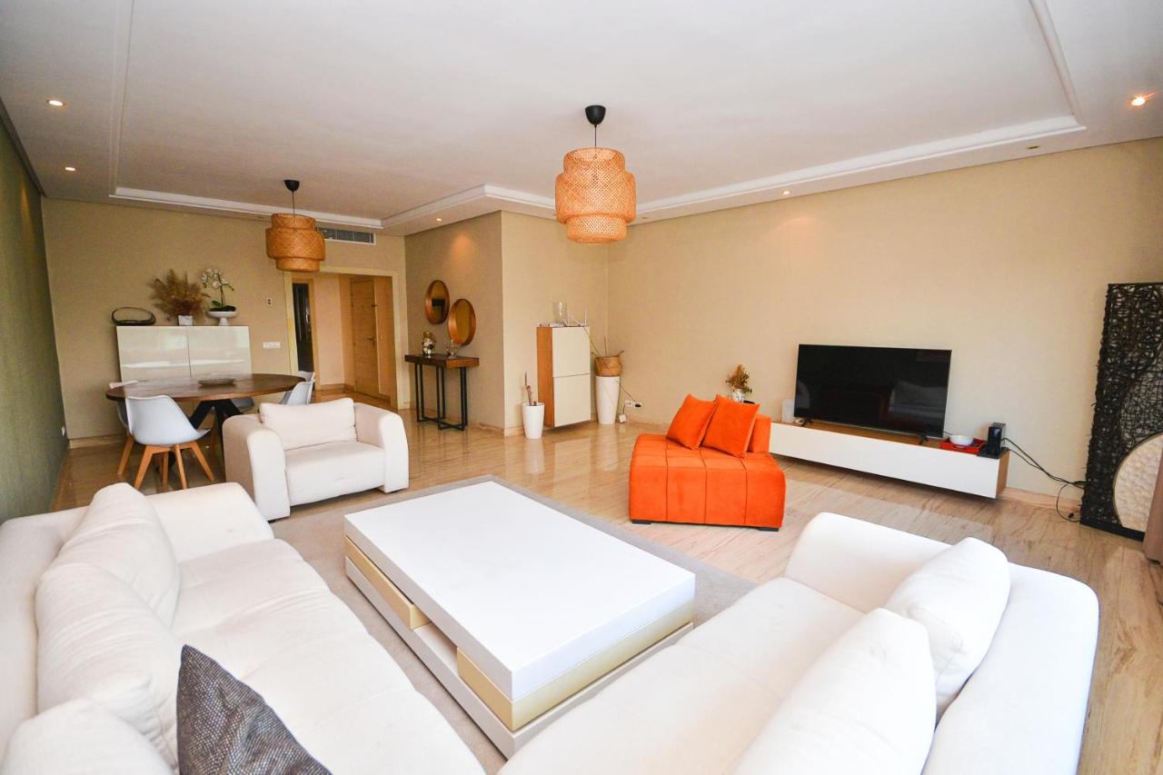 Spacious Apartment - Casablanca Central