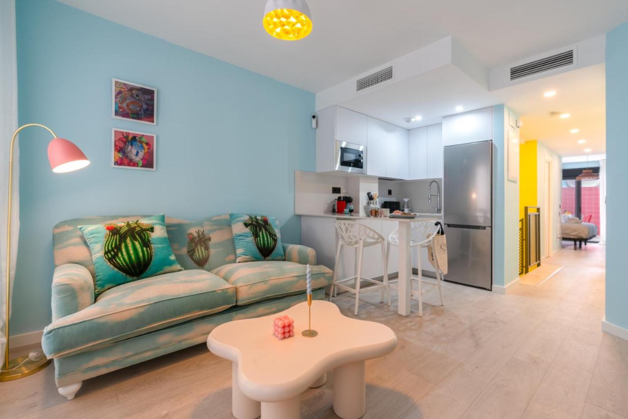 Apartment Heart with Patio
