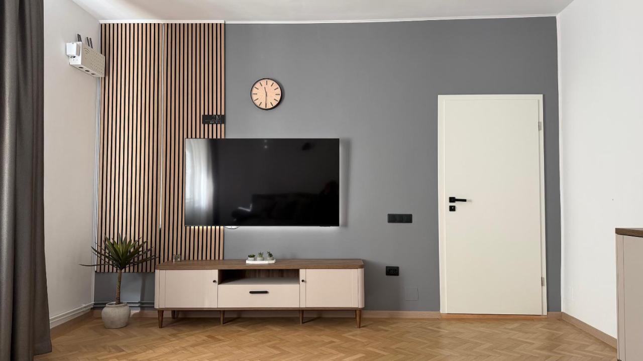2M Residence