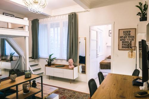 Apartment in Malá Strana-Steps from Charles Bridge