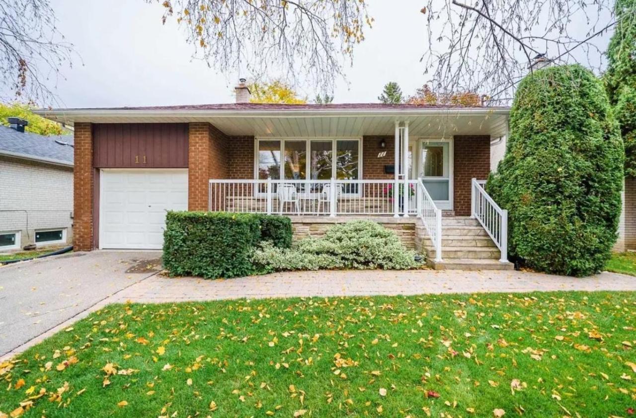 Bachelor separate Suite Near Transit - Private Stay in Toronto Registration number STR-2503-FSHPPQ