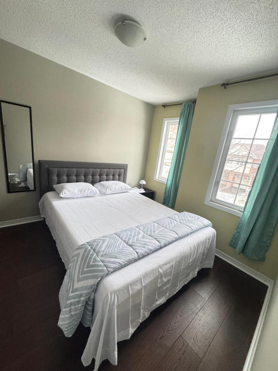 A Nice Window View room