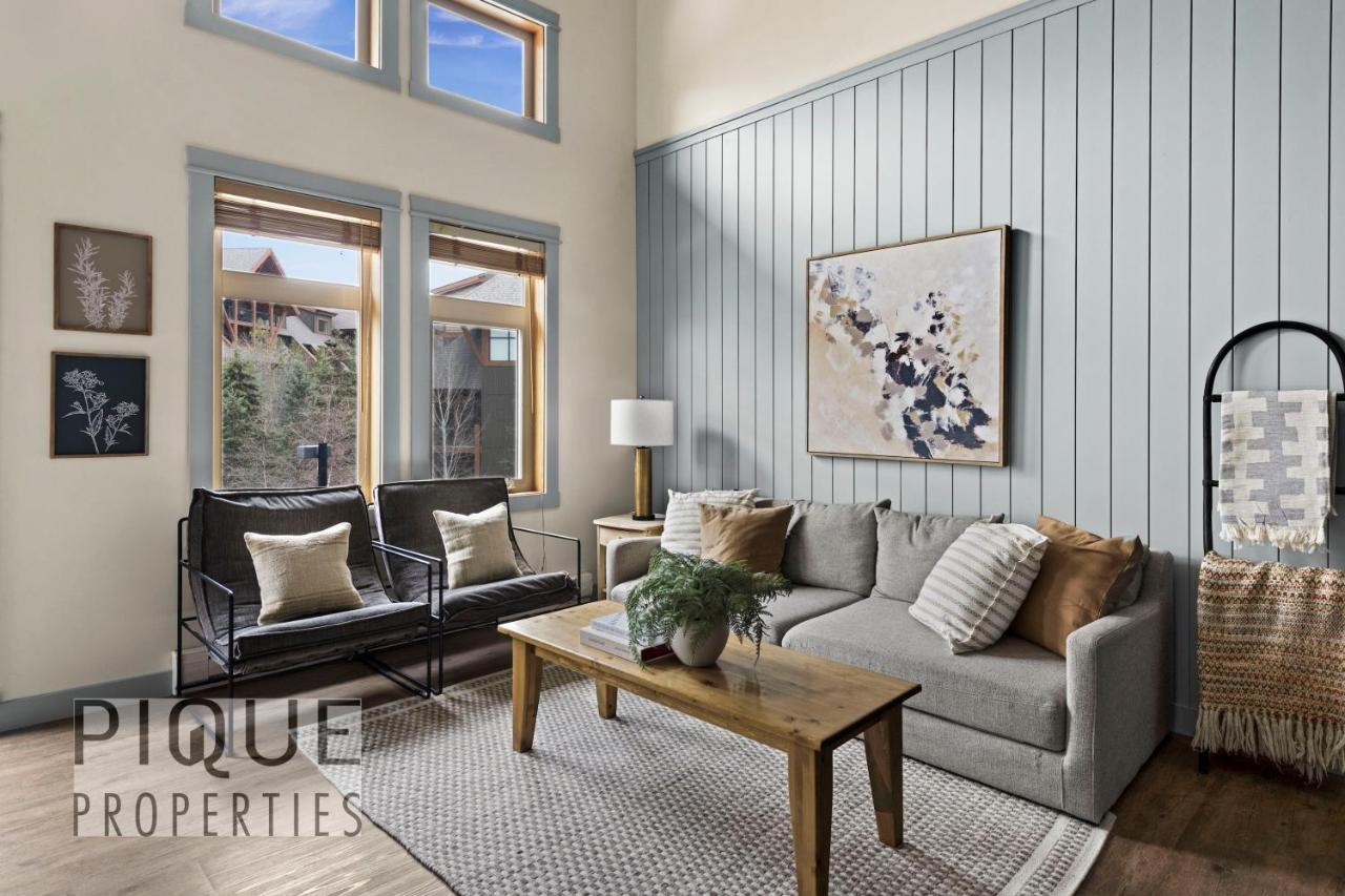 Alpine Loft with Pool