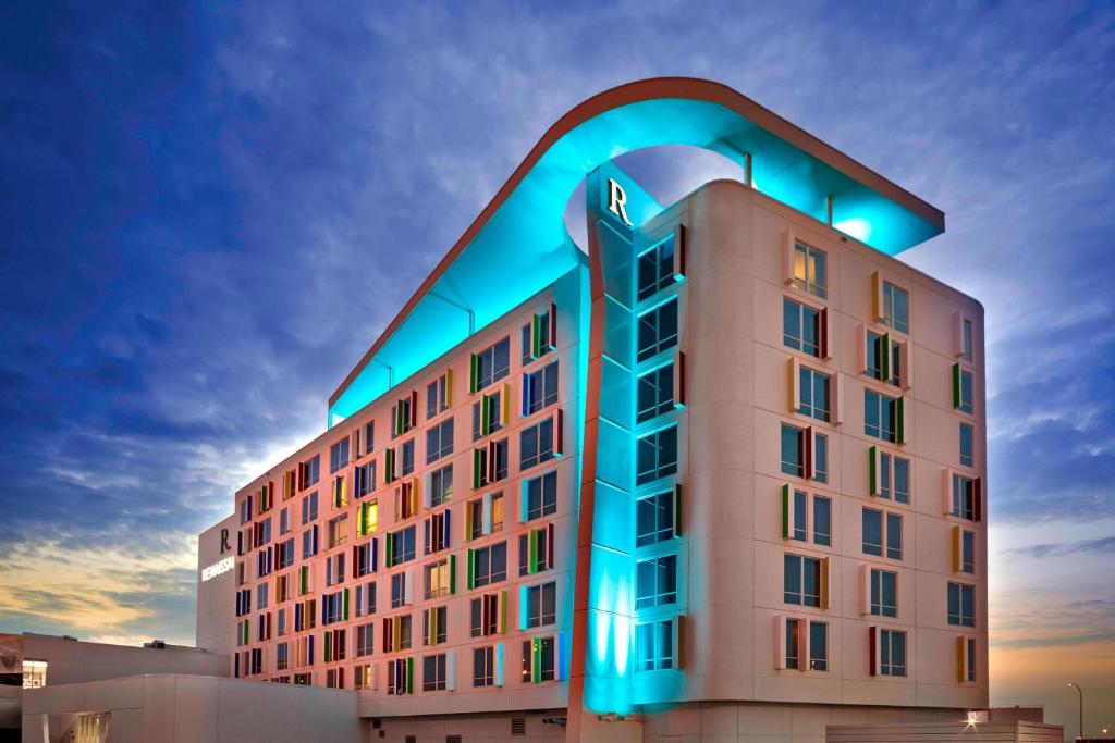 Image of  Renaissance Edmonton Airport Hotel 