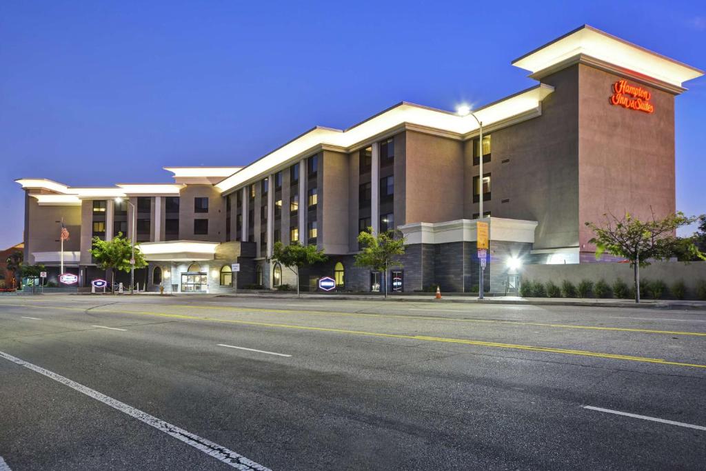 Image of  Hampton Inn & Suites Burbank Airport 