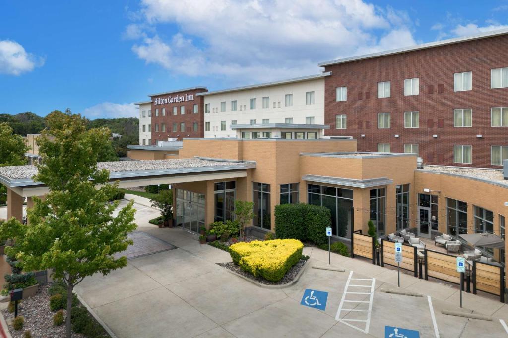 Image of  Hilton Garden Inn Fort Worth 