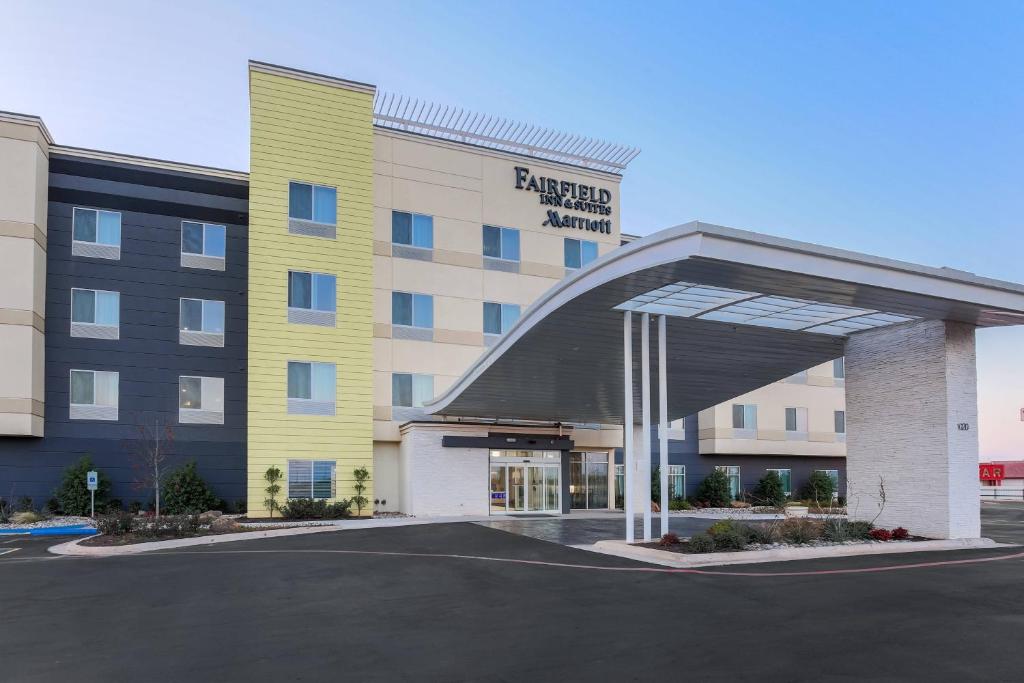 Image of  Fairfield Inn & Suites By Marriott 