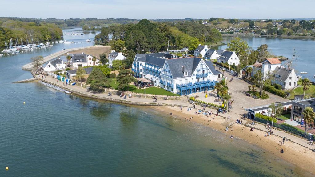 Image of  Best Western Plus Le Roof Vannes Bord De Mer 