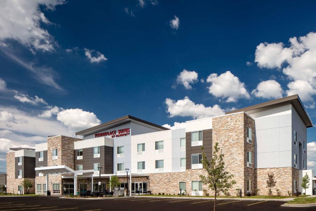 Image of  TownePlace Suites West Bend 