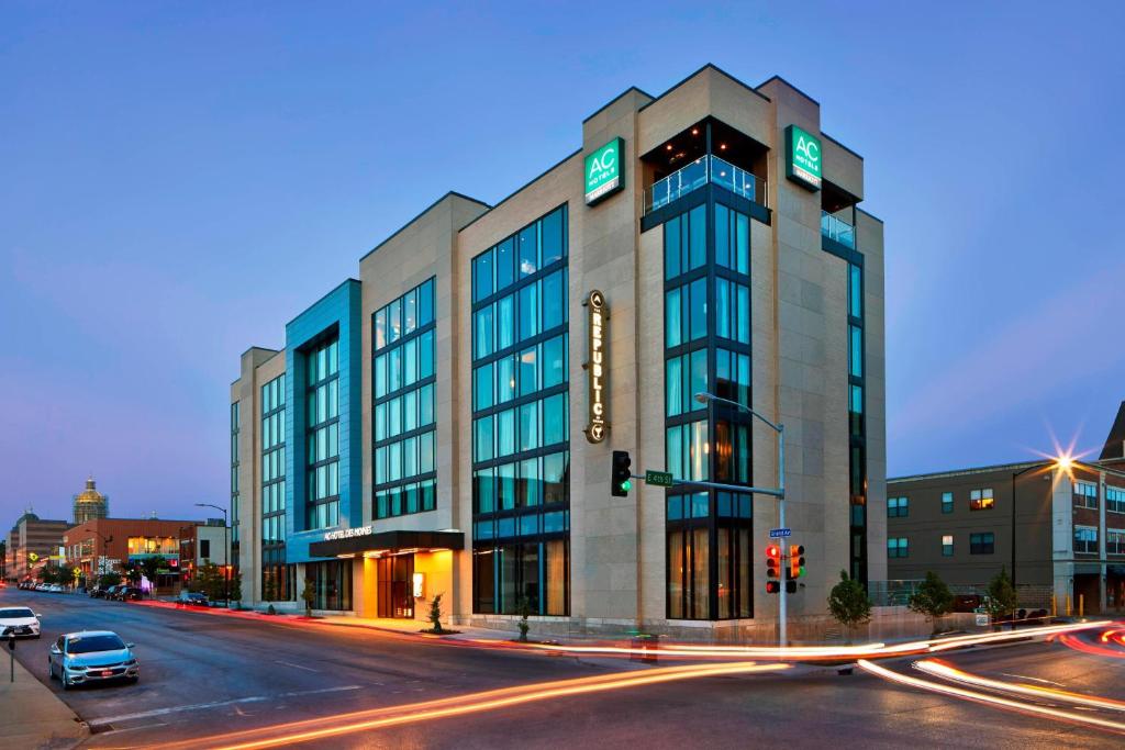 Image of  AC Hotel By Marriott Des Moines 