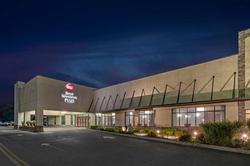 Image of  Best Western Plus Kingston Hotel And Conference Center 