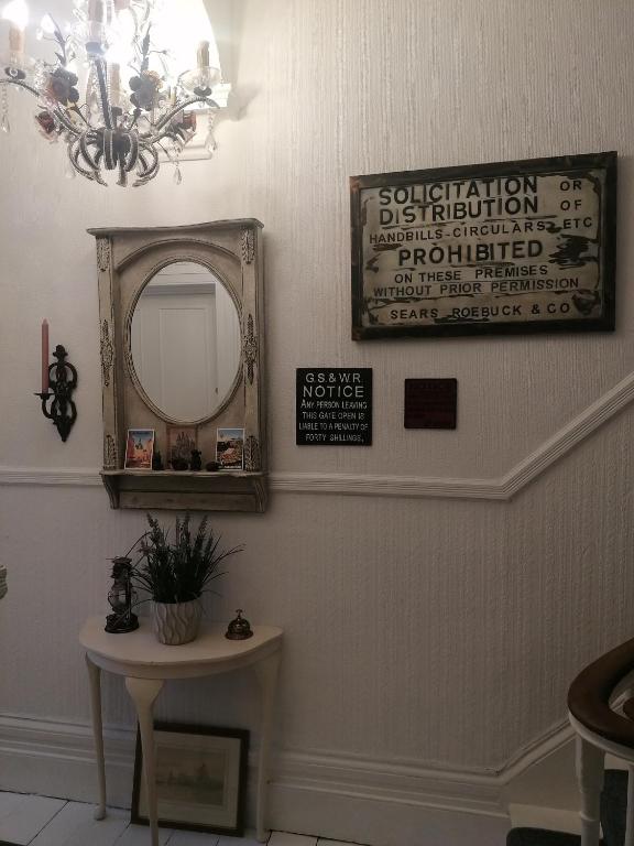 Image of  No 30 Aberdare - Room Only 