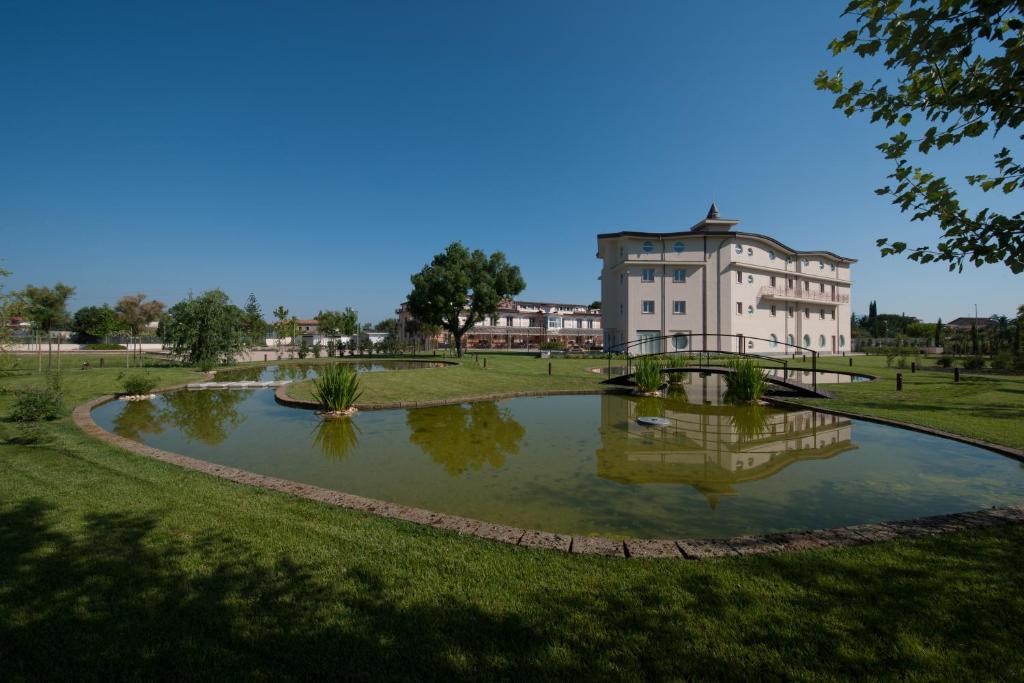 Image of L'Araba Fenice Hotel & Resort