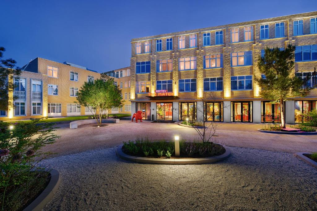 Image of  Hotel The Match 