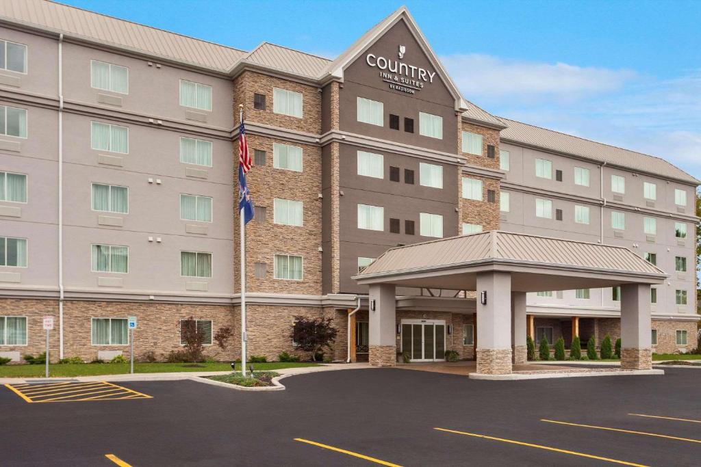 Image of  Country Inn & Suites By Radisson, Buffalo South I-90, NY 