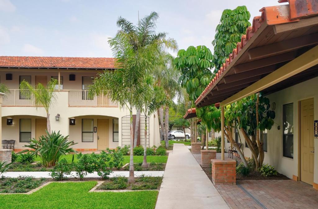 Image of The Bungalows On Shary