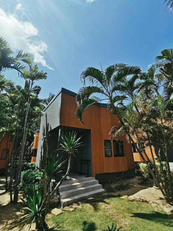 Image of Coco Pino Bankrut Beach Resort