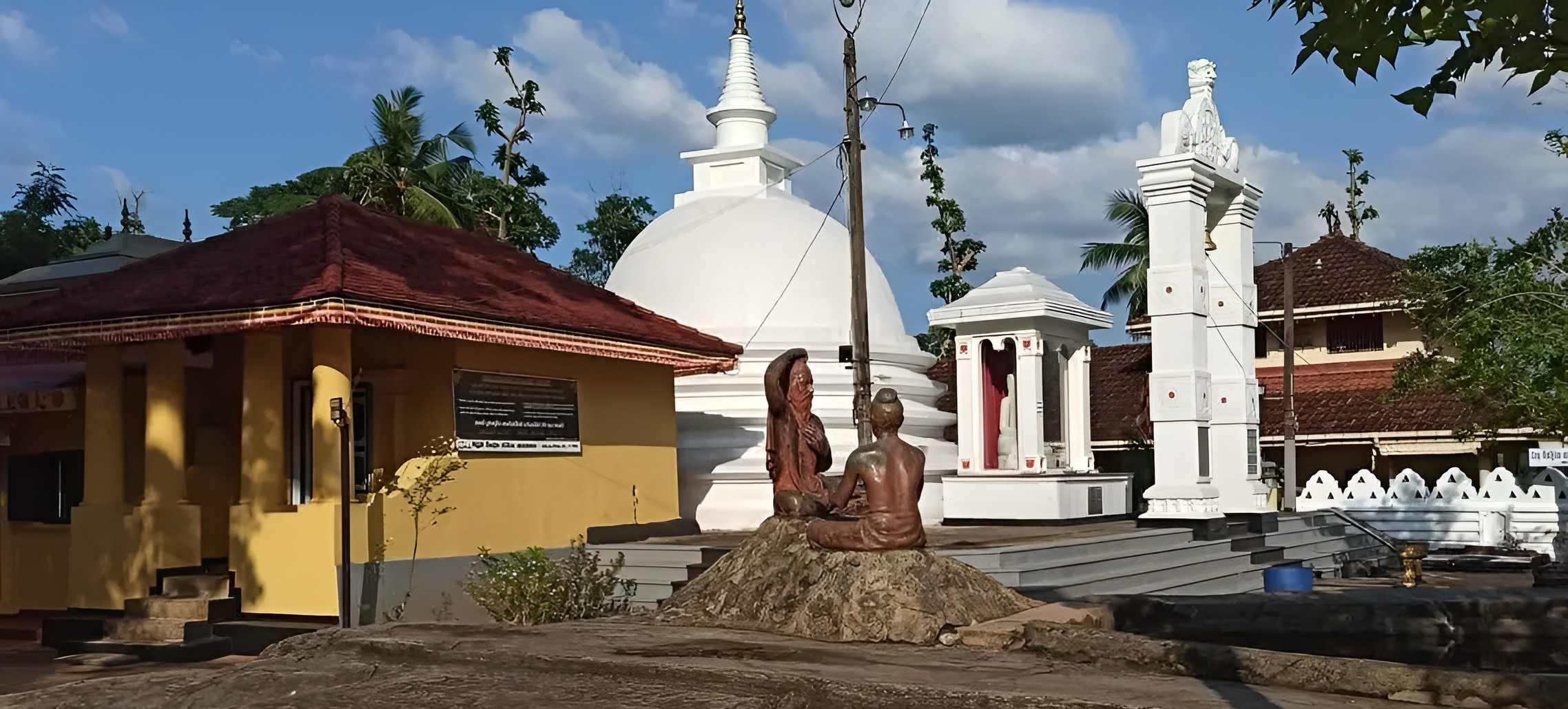 Vasaba Raja Discover Sri Lanka's Rich Heritage Cultural Gems Near Sundale Hotel ...