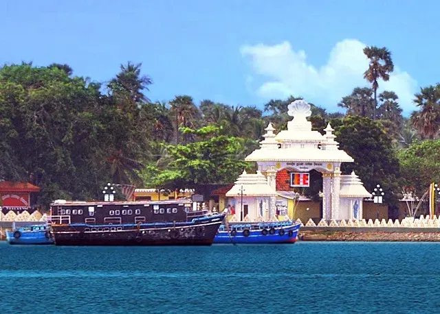 Ferry to Nagadeepa's Twin Shrines
