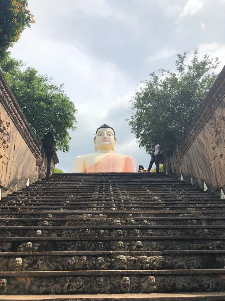 Visit Kande Vihara Temple
