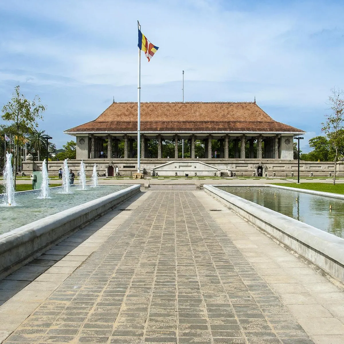 Stroll Independence Square & Cinnamon Gardens