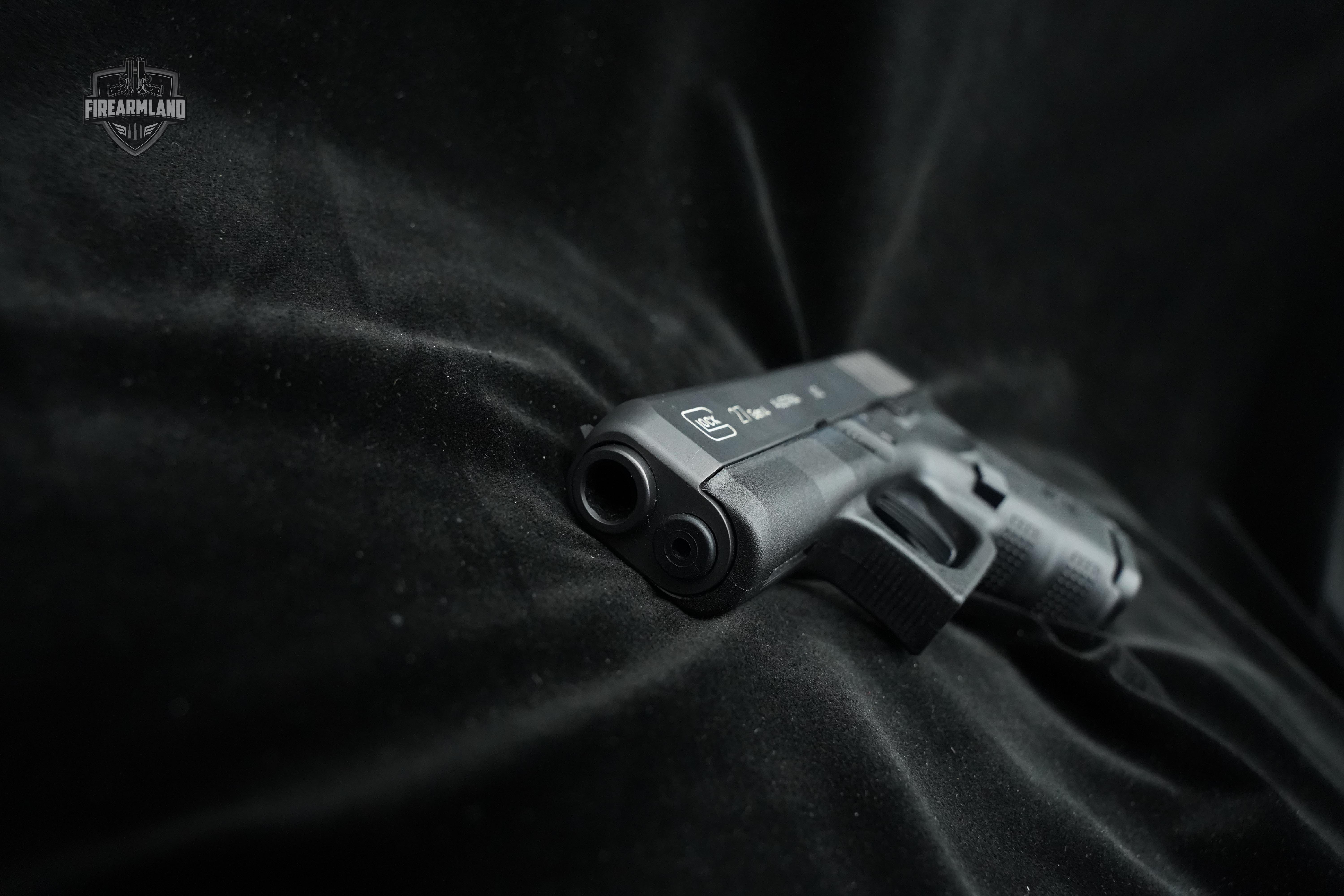 Glock G27 Gen4 .40 S&W in Factory New Condition Image 3