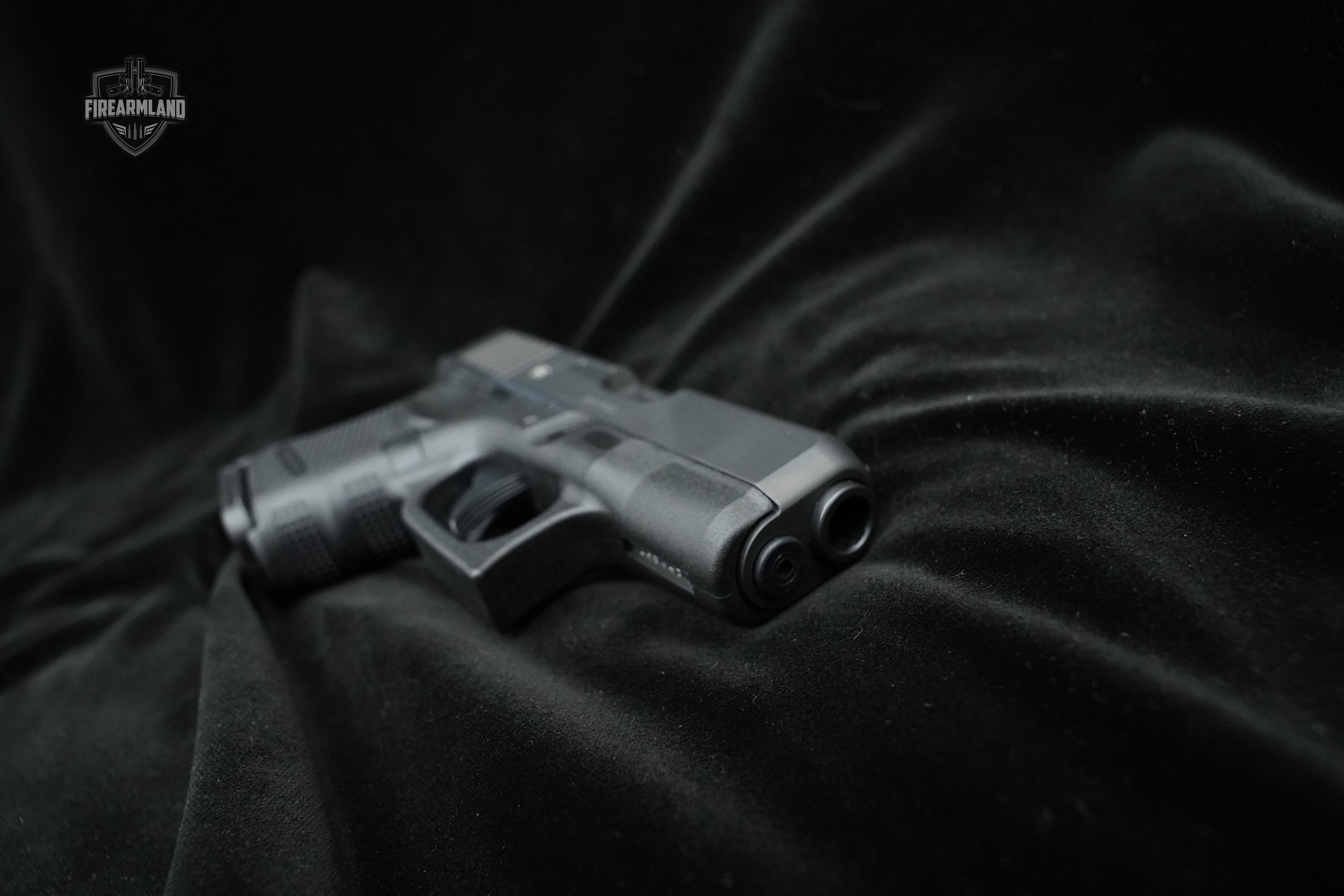 Glock G27 Gen4 .40 S&W in Factory New Condition Image 4
