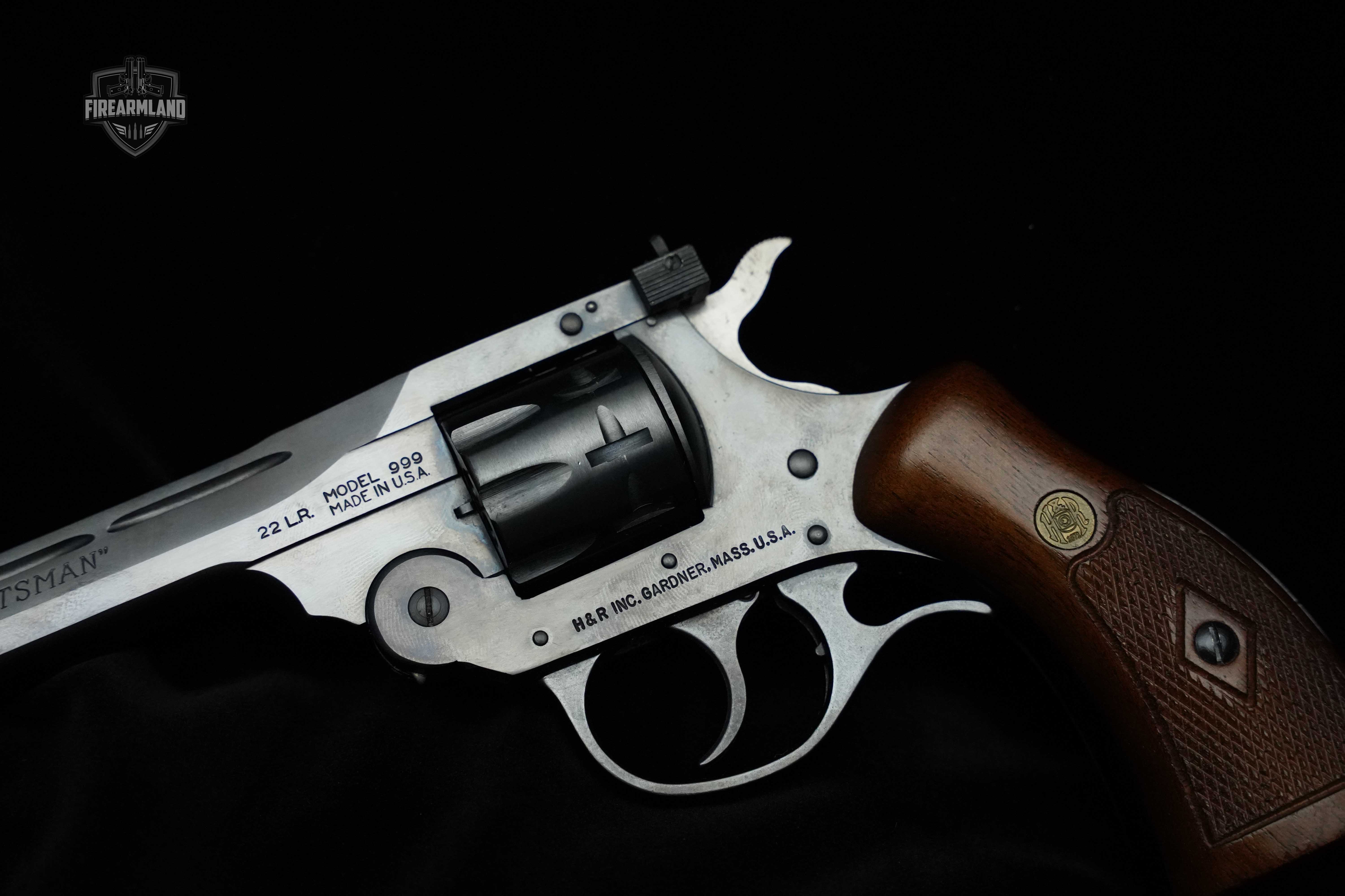 Harrington & Richardson (H&R) 999 Sportsman .22 LR in Excellent Condition Image 5