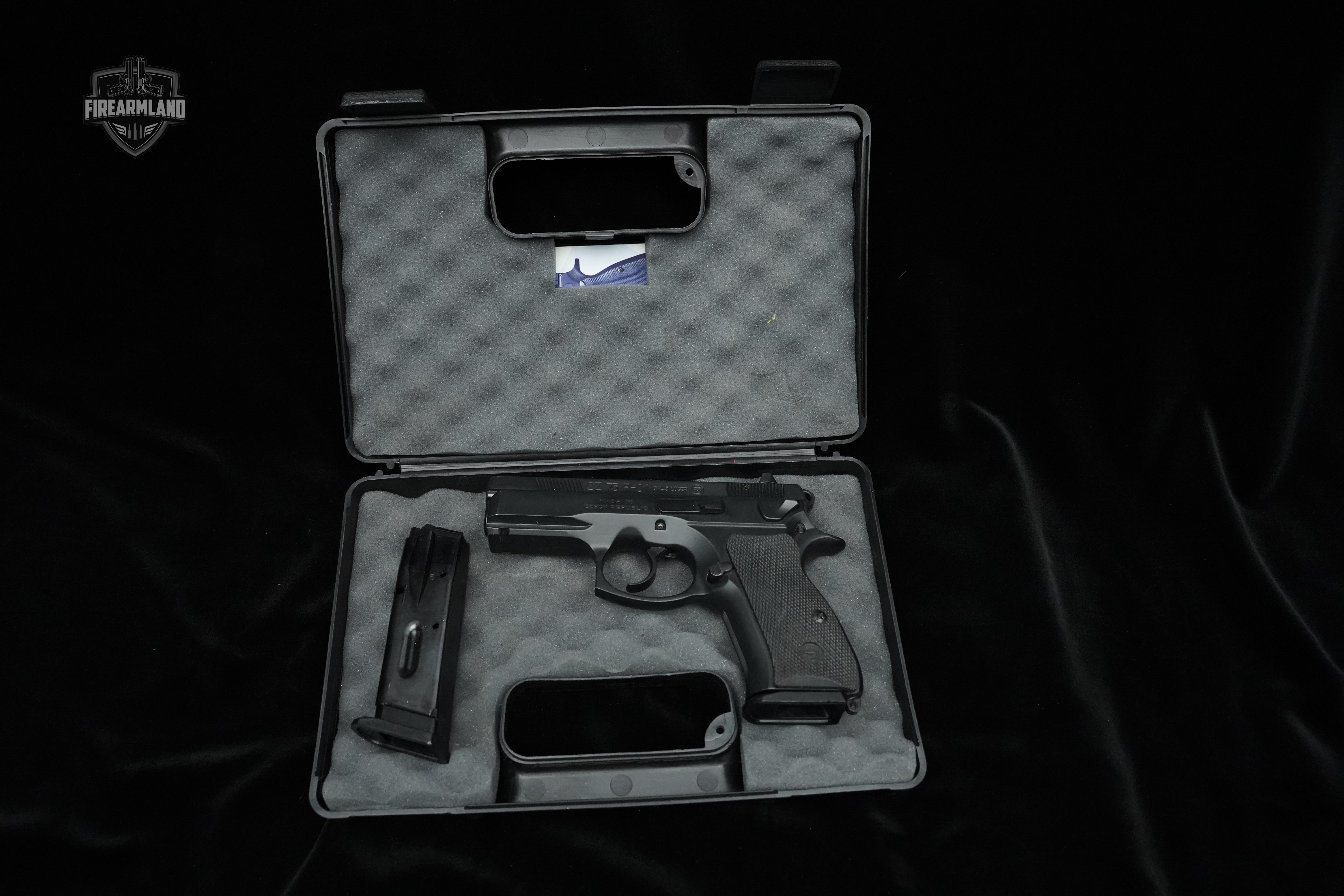 CZ 75 P-01 9mm Luger in Excellent Condition Image 2