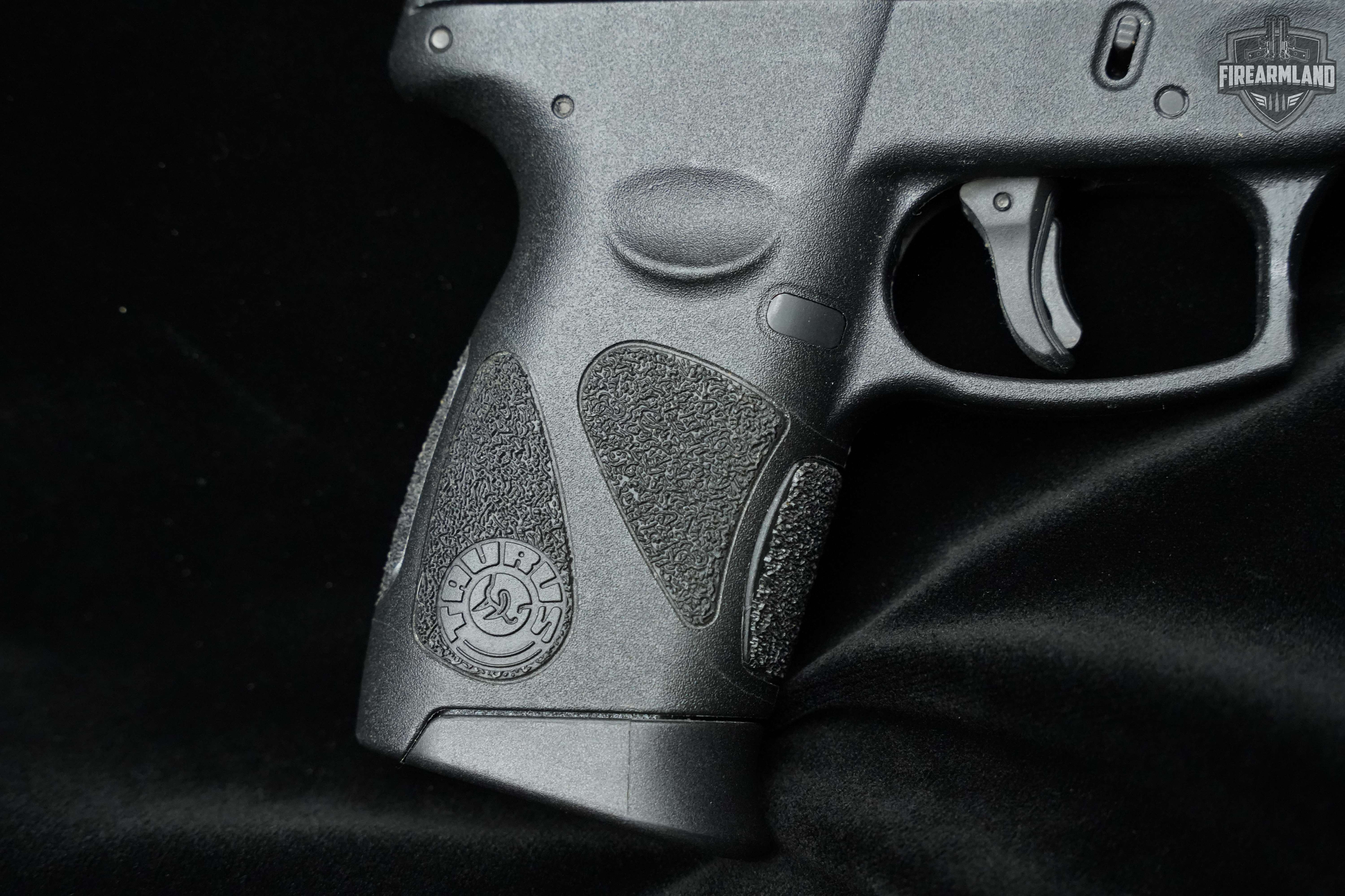 Taurus PT111 G2 Millennium G2 9mm Luger in Good Condition Image 5