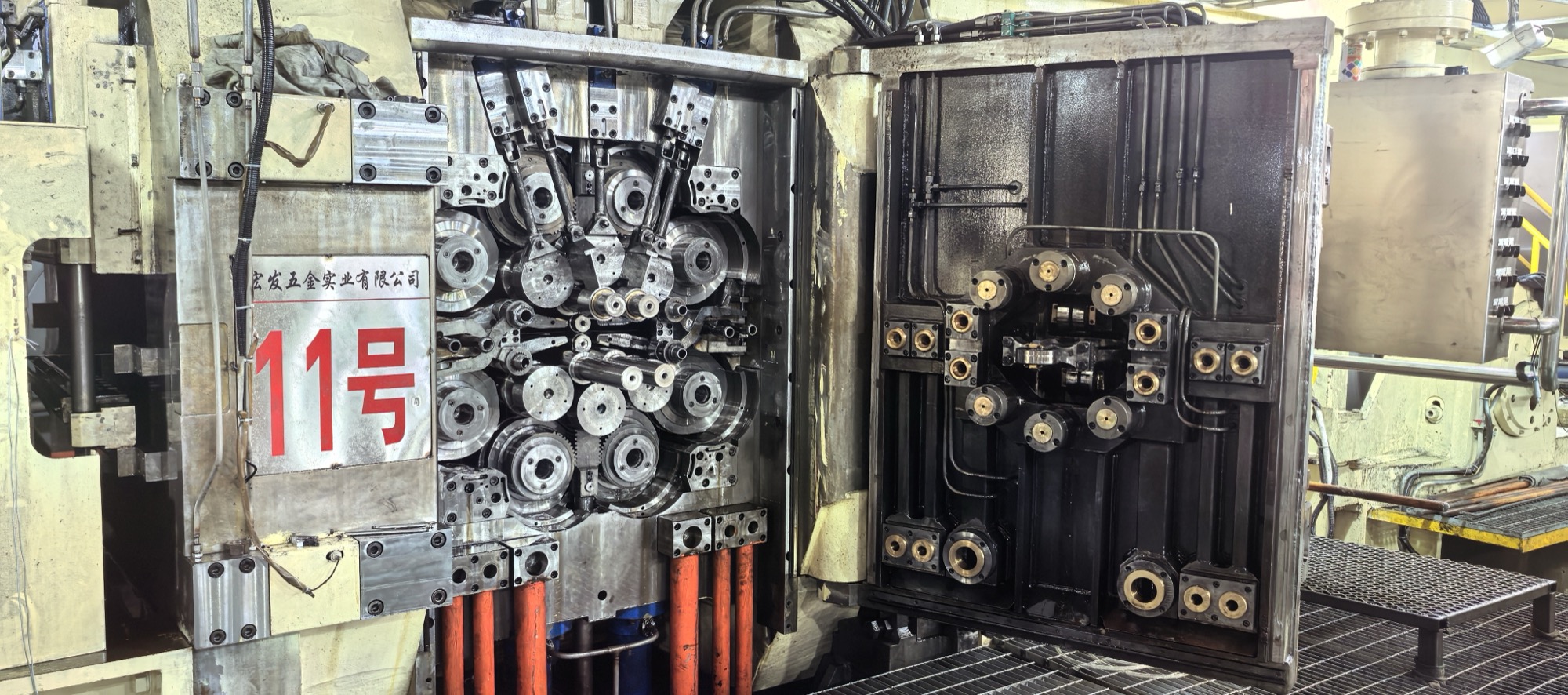 20-high Sendzimir-type rolling mill