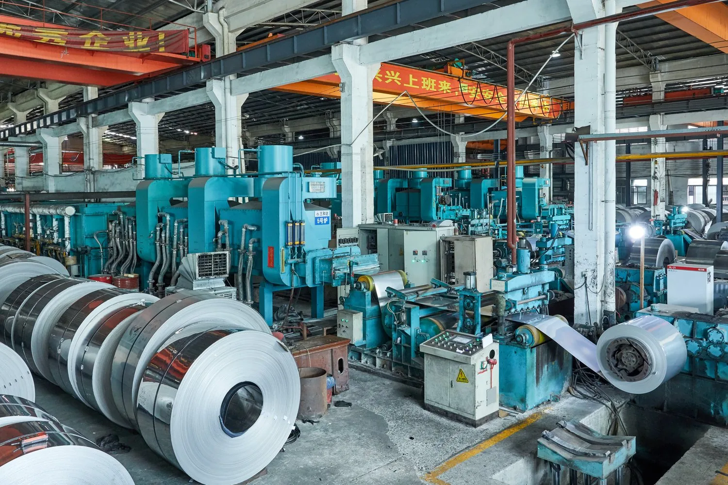 AKS continuous bright annealing line in operation