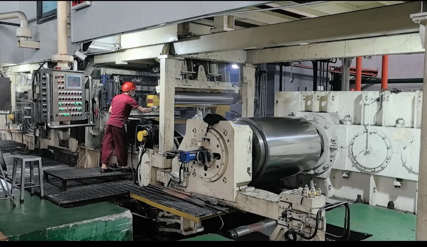 Strip processing line for acid pickling preparation