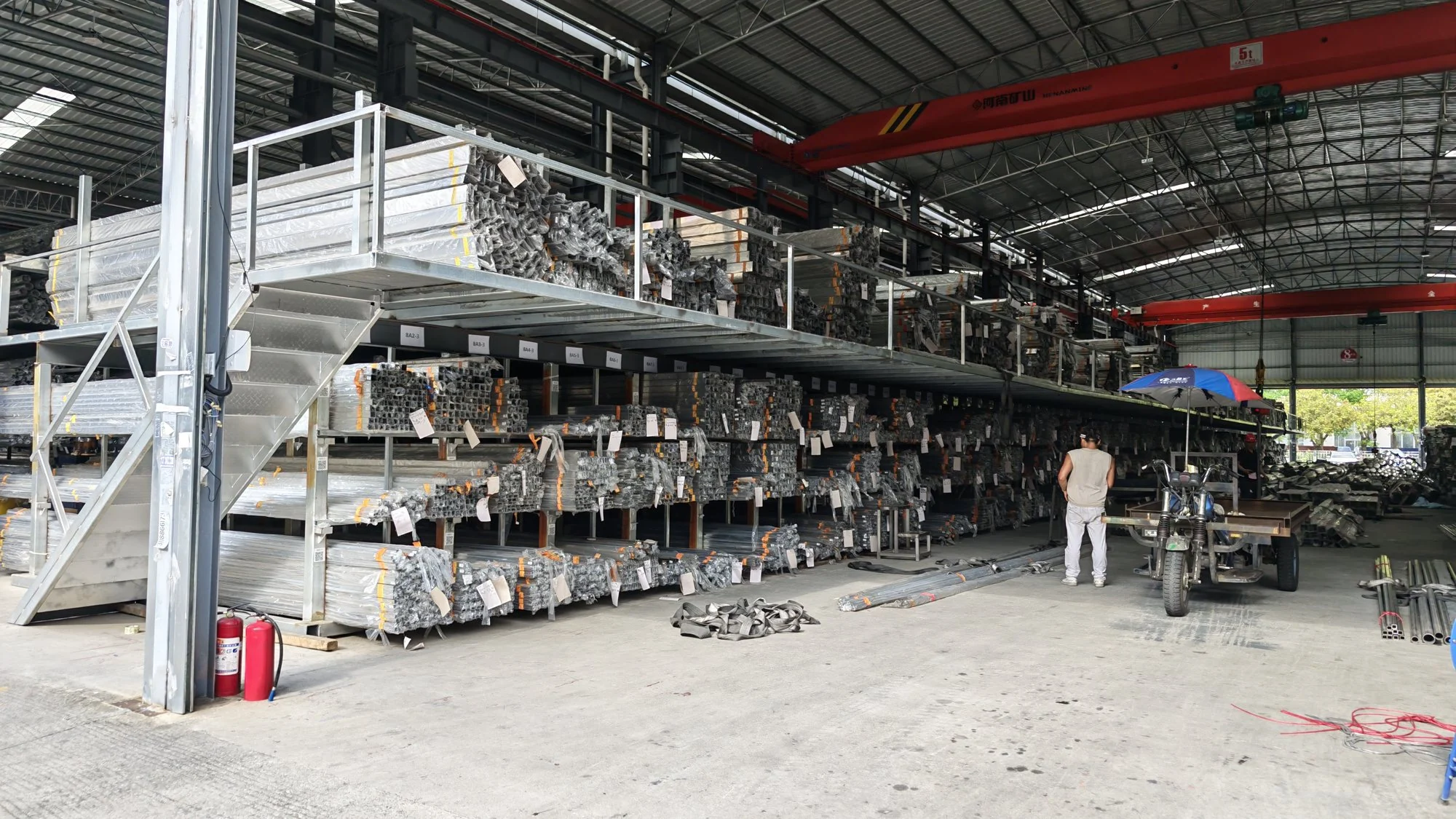 ZAIHUI stainless steel round tube warehouse