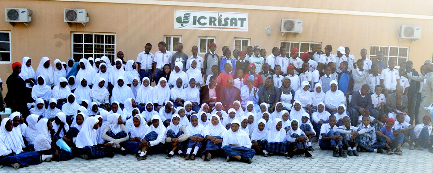 ICRISAT staff along with students and staff of The Intercontinental Secondary School, Kano, Nigeria.