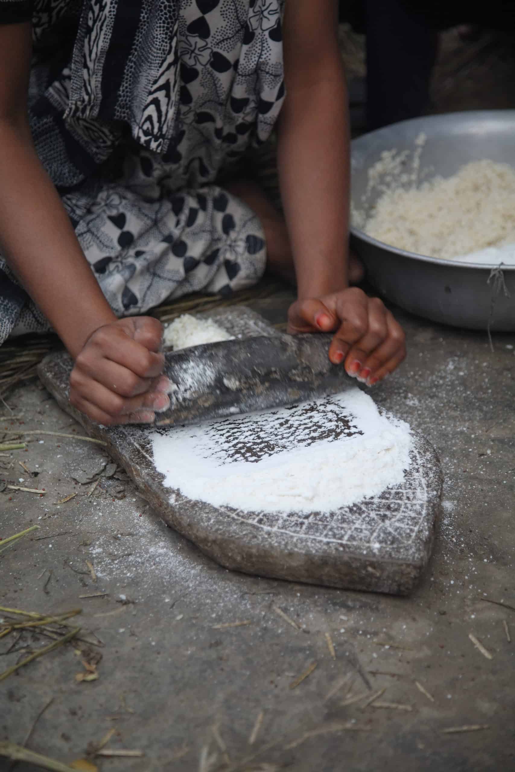 Grinding rice flour, India (photo credit: ILRI/Stevie Mann).