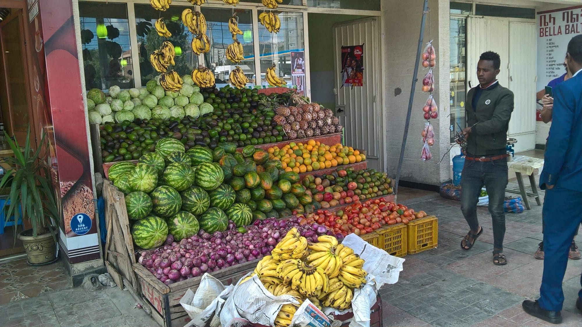 Fruit and vegetable shop in Addis Ababa, Ethiopia (photo credit: University of Florida/Geraldine Klarenberg).