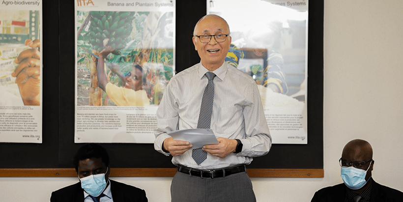 Prof. Mohammed Belhocine commending IITA on their research activities ensuring food security.