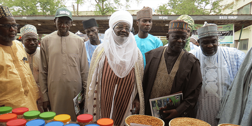 Dignitries and the Governor’s representative at the Seed and Input Fair.