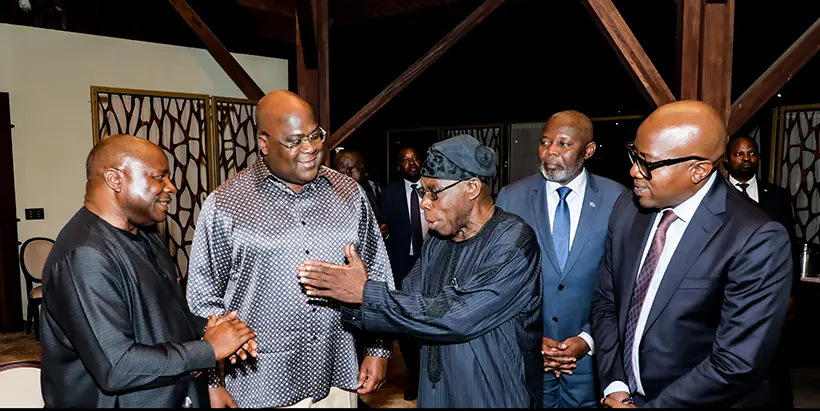 Baba Obasanjo (center) in an animated discussion with (left to right) DG Nteranya Sanginga, President Felix Tshisekedi, and DRC Presidential Envoy Pacifique Kahasha.
