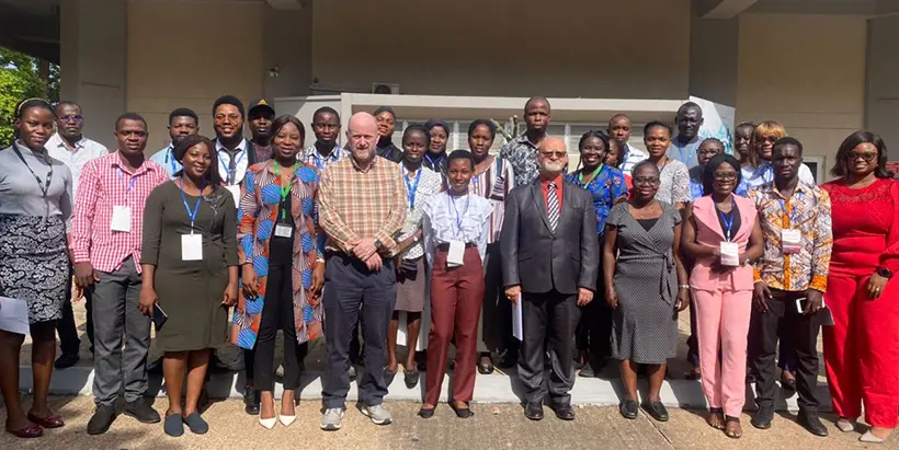 IARSAF fellows with DDG-P4D Kenton Dashiell (5th from right) and other IITA staff.